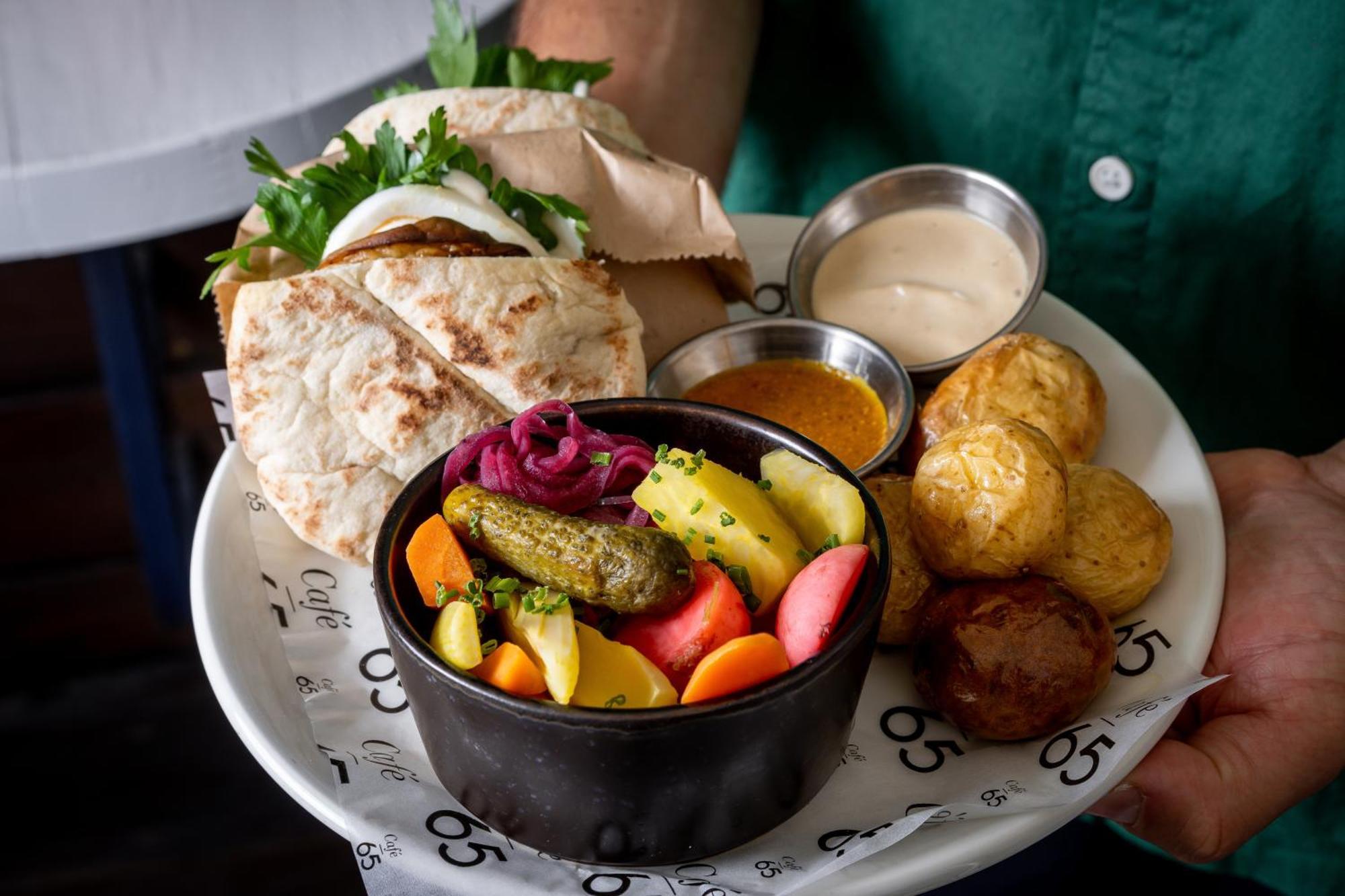 65 Hotel, Rothschild - An Atlas Boutique 4* Tel-Aviv